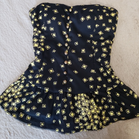 Size Small Black Sparkly Tube Top - Picture 4 of 8